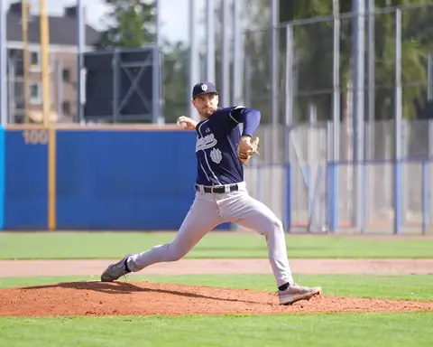 Koen Postelmans pitching