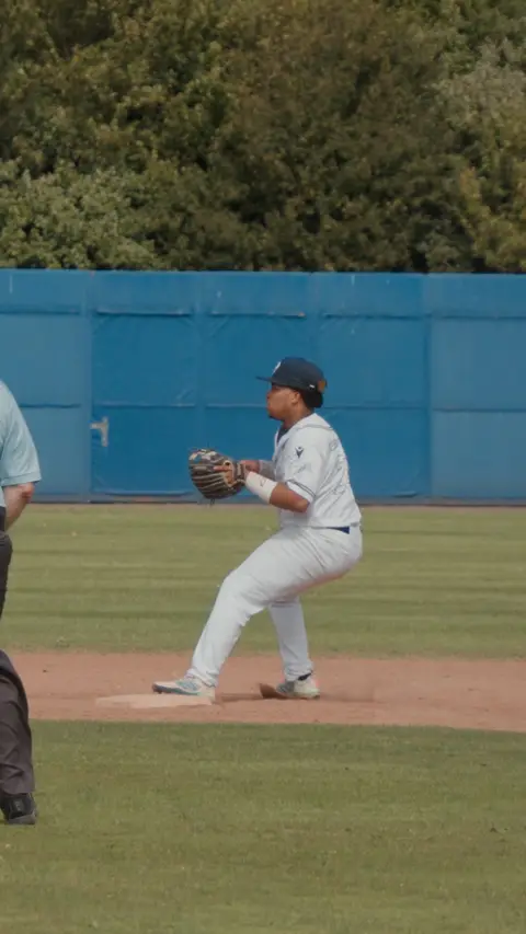 Angel Hoek Double Play