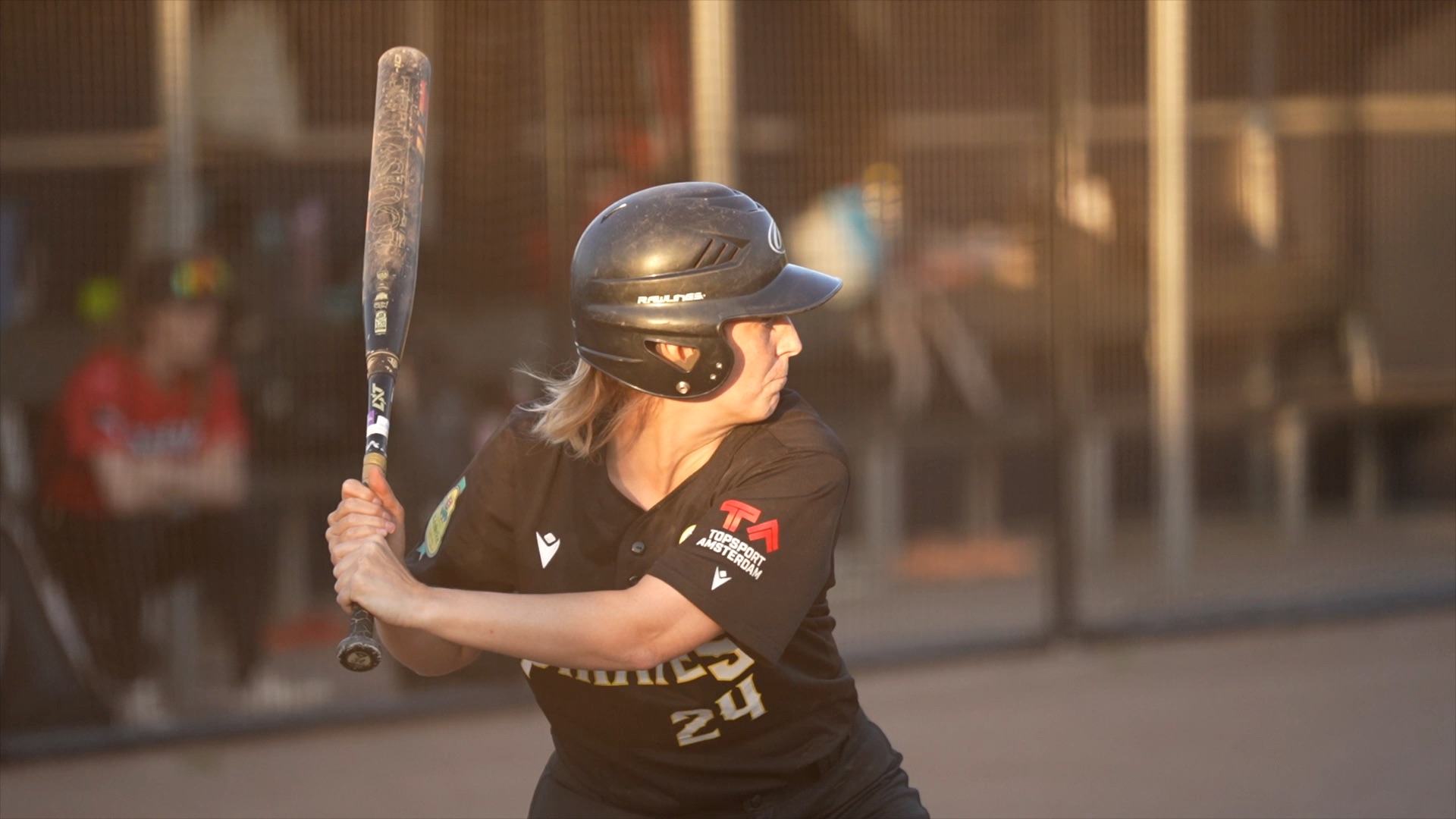 Kelsy Pieneman basehit
