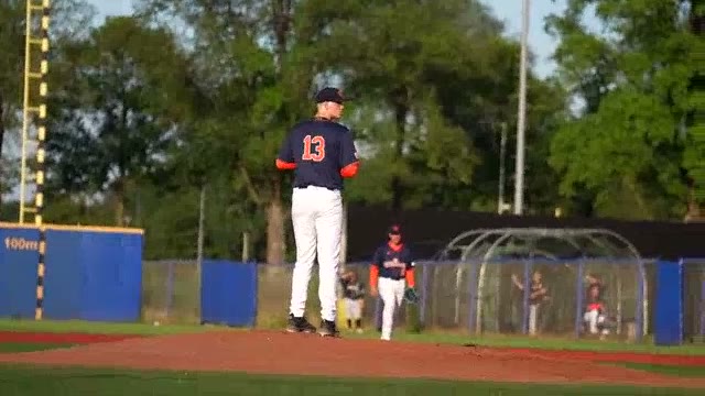 Celwin Hurkmans pitching