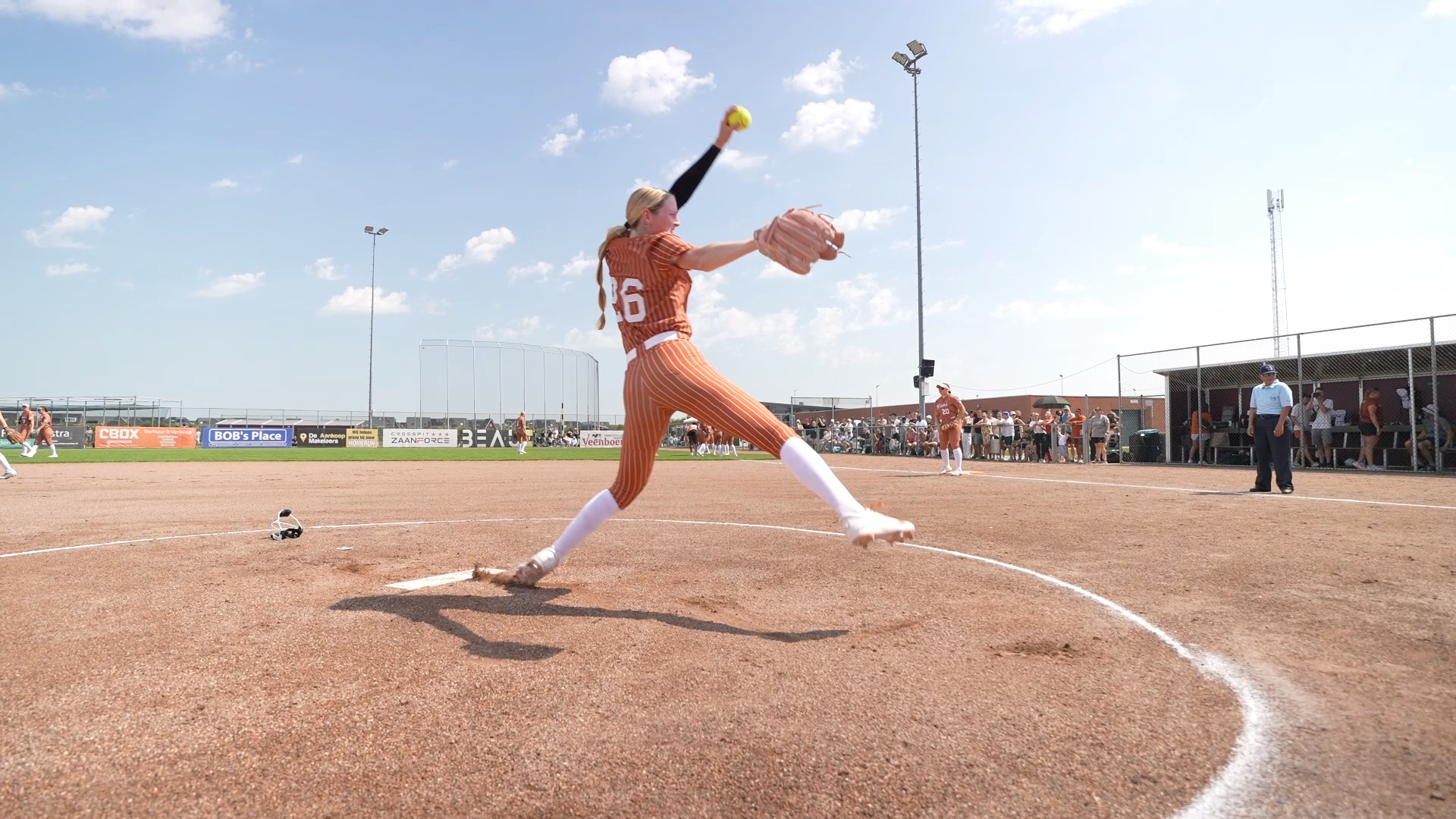 Samantha Lincoln warmup pitches