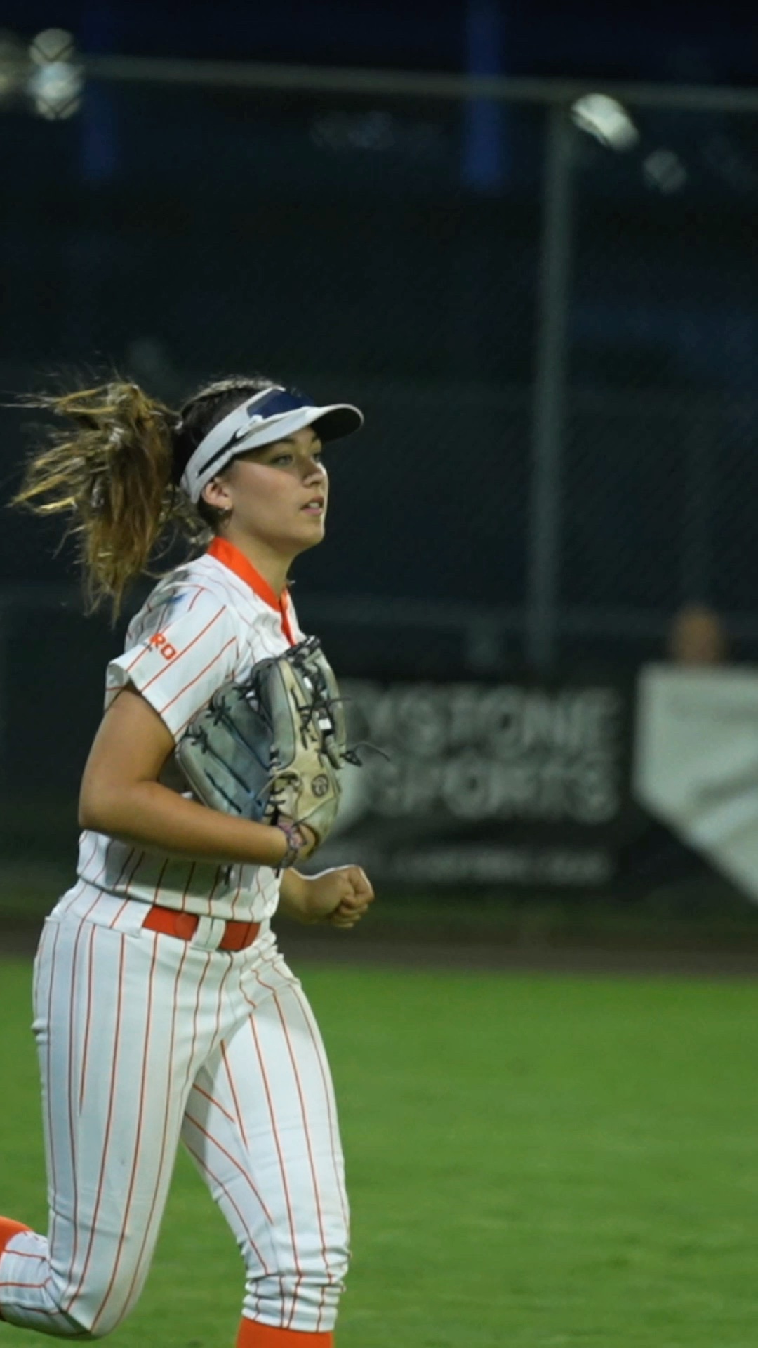 Elena Prins walking from left field