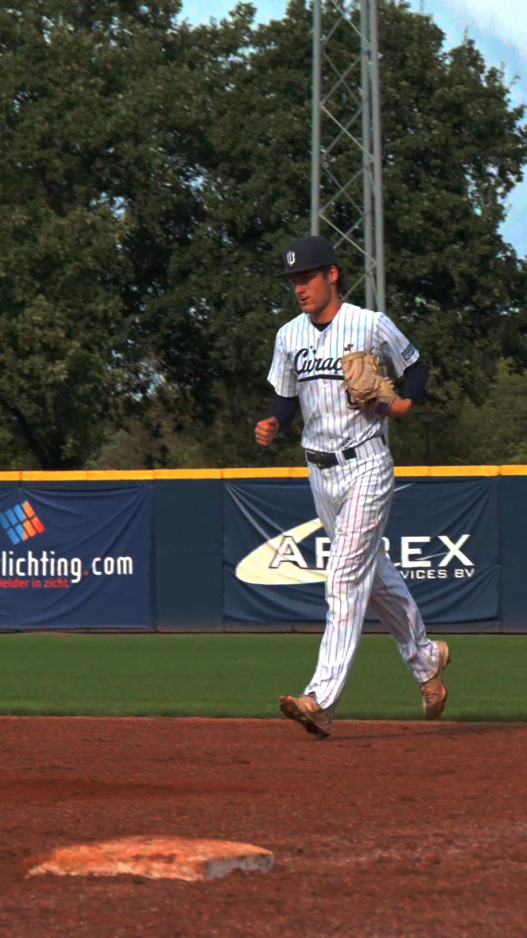 Rosario Campisano walks up to the mound